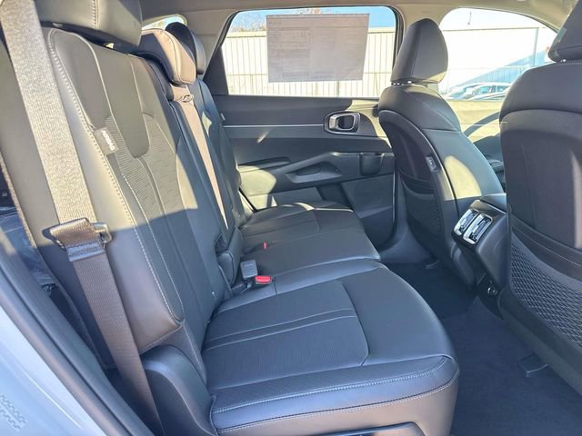 New 2026 Kia Sorento S FWD image 13
