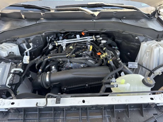 New 2026 Ford Explorer Active w/ Active Comfort Package RWD image 10