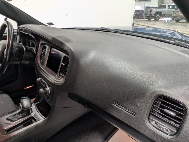 Used 2023 Dodge Charger GT w/ Blacktop Package AWD/4WD image 17