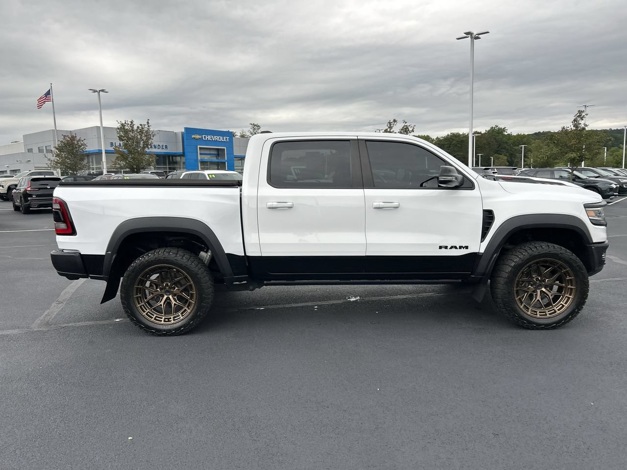 Used 2022 RAM 1500 TRX w/ TRX Level 1 Equipment Group AWD/4WD image 8
