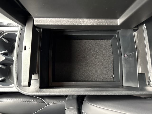 New 2026 Subaru Solterra Premium image 24