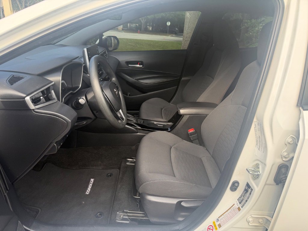 Used 2019 Toyota Corolla SE FWD image 12