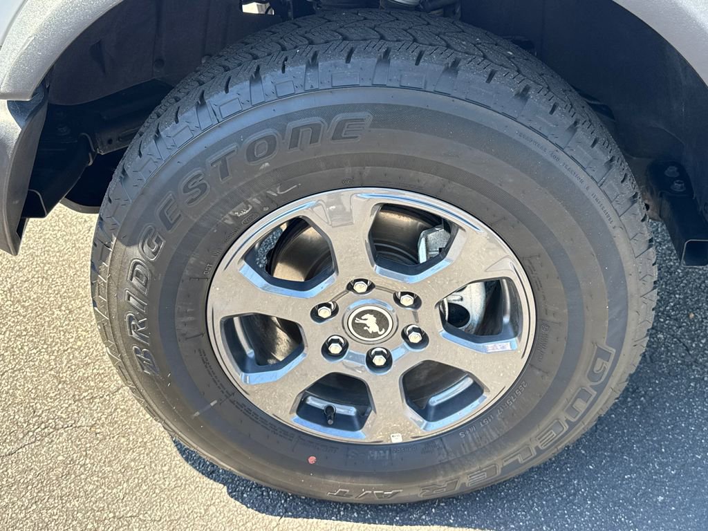 Used 2025 Ford Bronco Big Bend image 11