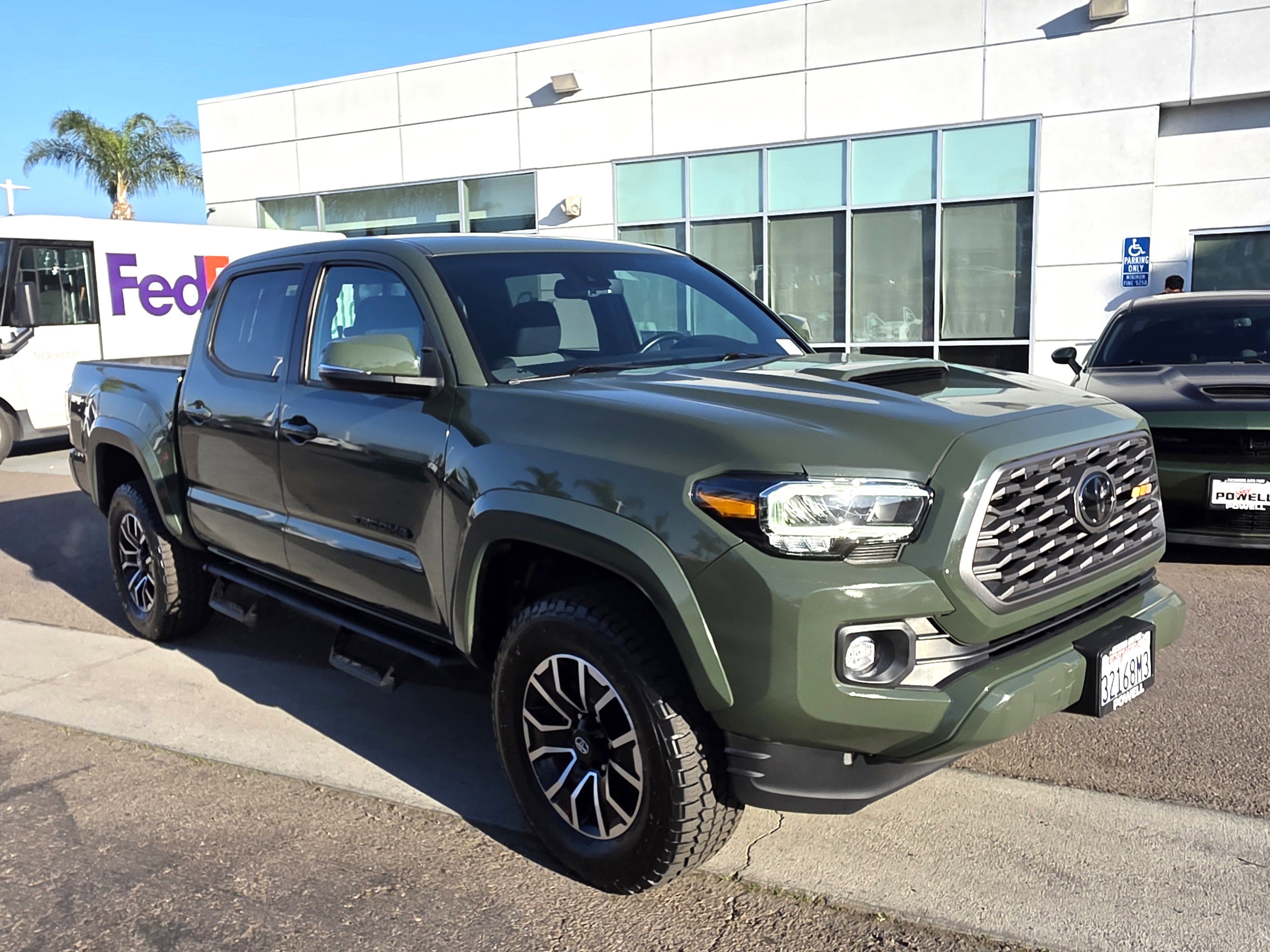 Used 2022 Toyota Tacoma TRD Sport image 7