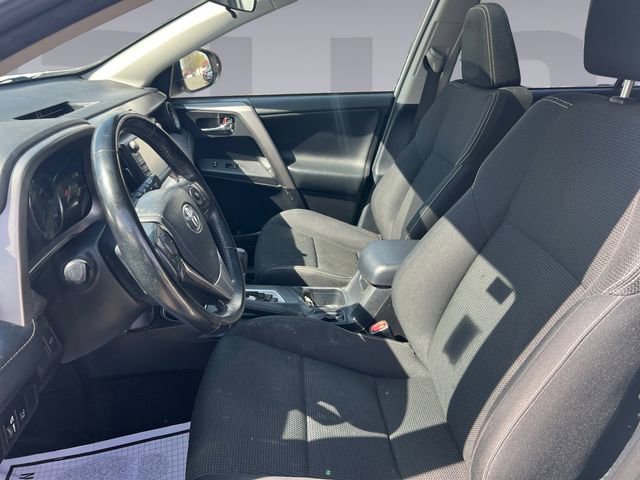 Used 2018 Toyota RAV4 XLE w/ Convenience Package AWD/4WD image 10