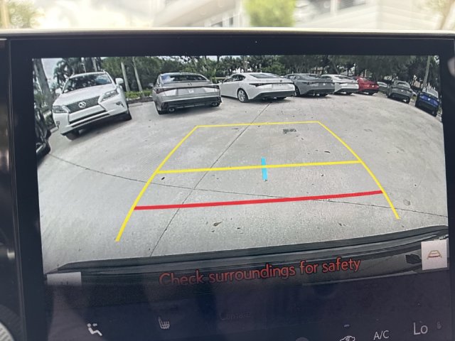 Certified 2025 Lexus NX 250 FWD w/ Accessory Package (K3) image 17