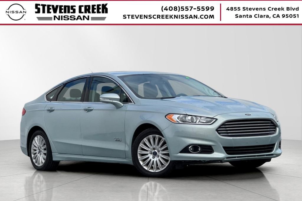 Used 2013 Ford Fusion Energi SE image 1