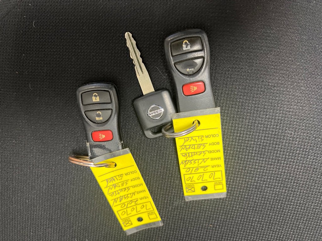 Used 2010 Nissan Sentra 2.0 S FWD image 31