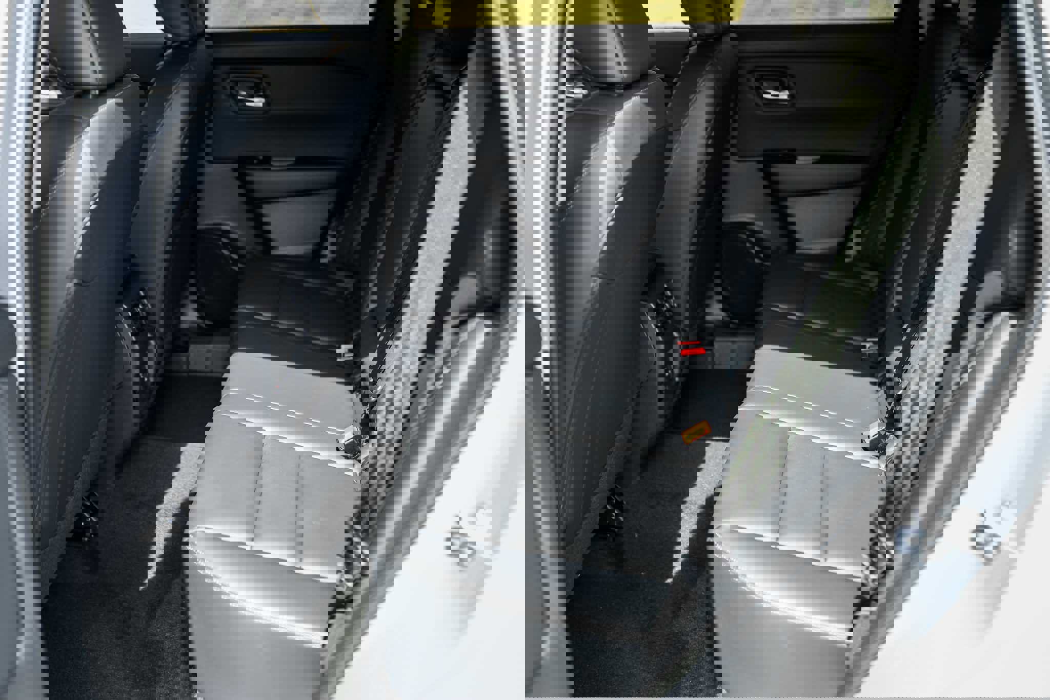 New 2025 Nissan Rogue SL w/ Tech Package image 9
