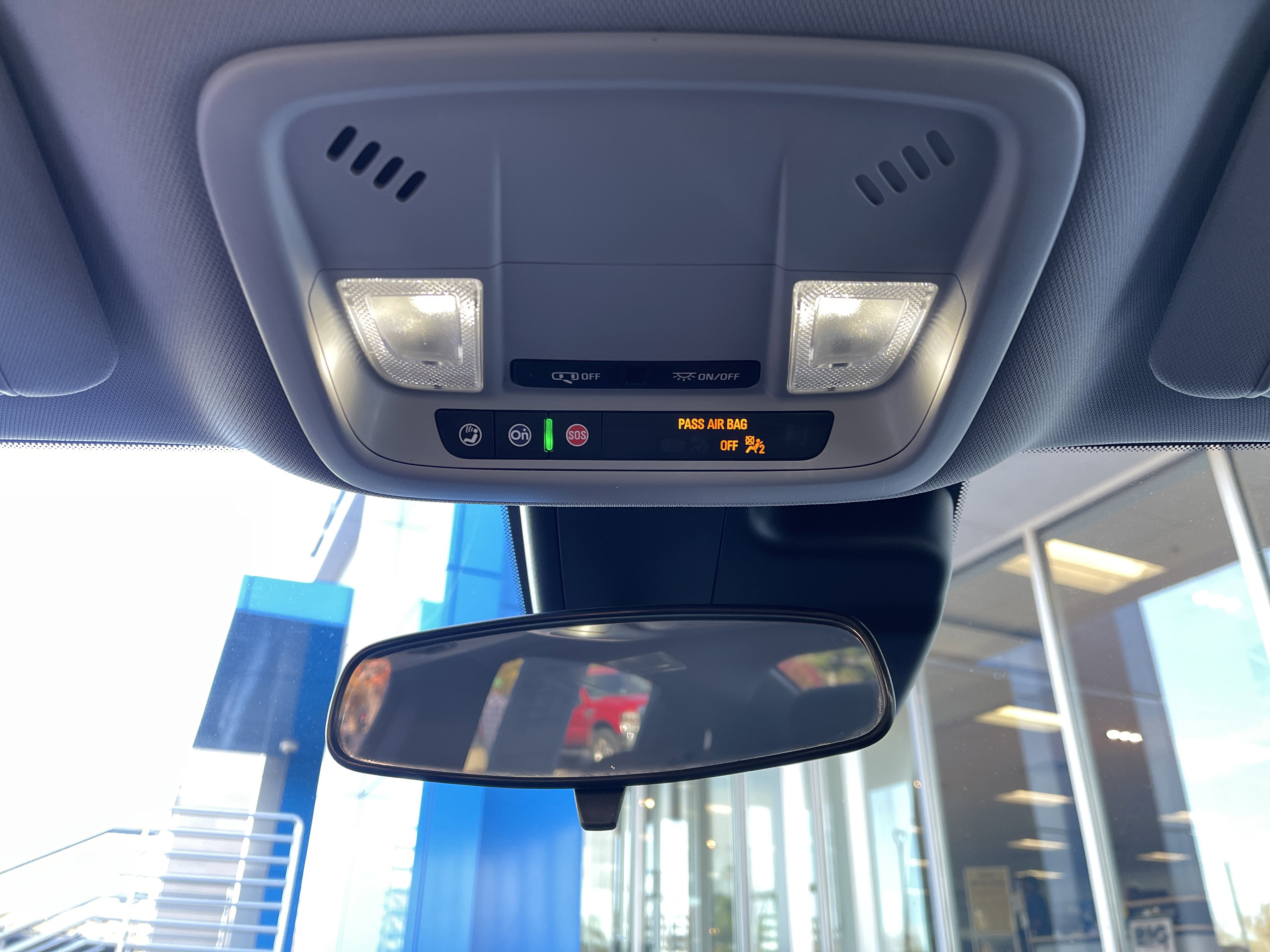 Used 2025 Chevrolet Malibu LT image 24