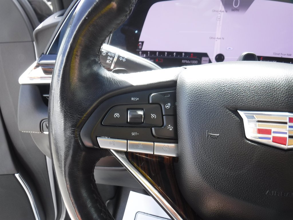 Used 2023 Cadillac Escalade ESV Premium Luxury image 27