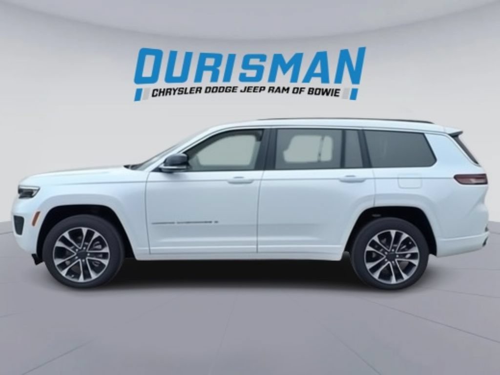 New 2025 Jeep Grand Cherokee L Overland w/ Advanced Protech Group III AWD/4WD image 7