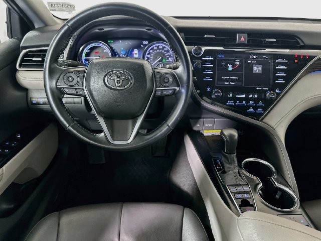 Certified 2020 Toyota Camry XLE FWD image 23