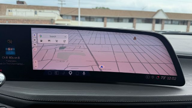 Certified 2025 Cadillac XT4 Premium Luxury AWD/4WD image 61