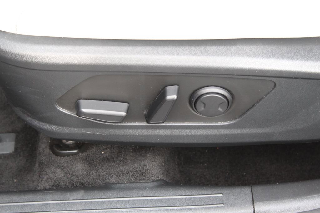 Used 2025 Hyundai Tucson SEL image 14
