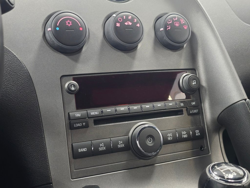 Used 2009 Pontiac Solstice GXP w/ Club Sport Package RWD image 81