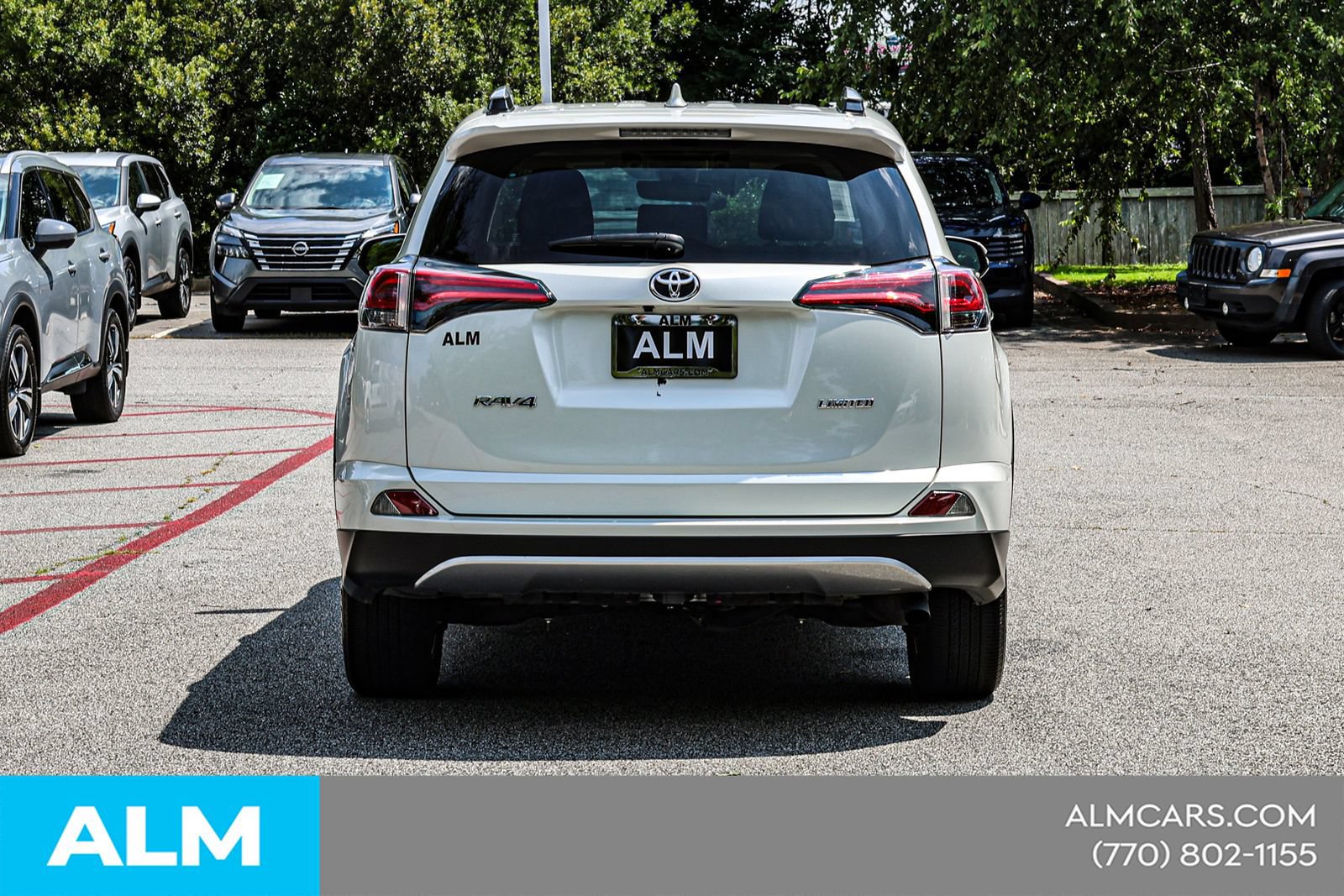 Used 2018 Toyota RAV4 Limited FWD image 12