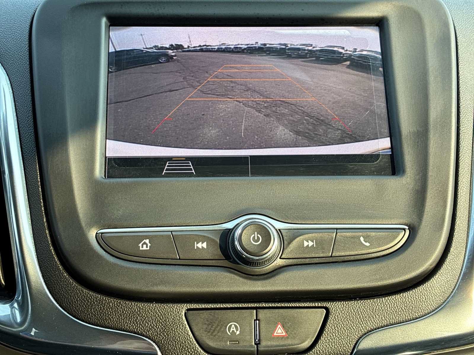 Used 2022 Chevrolet Equinox LT AWD/4WD image 32