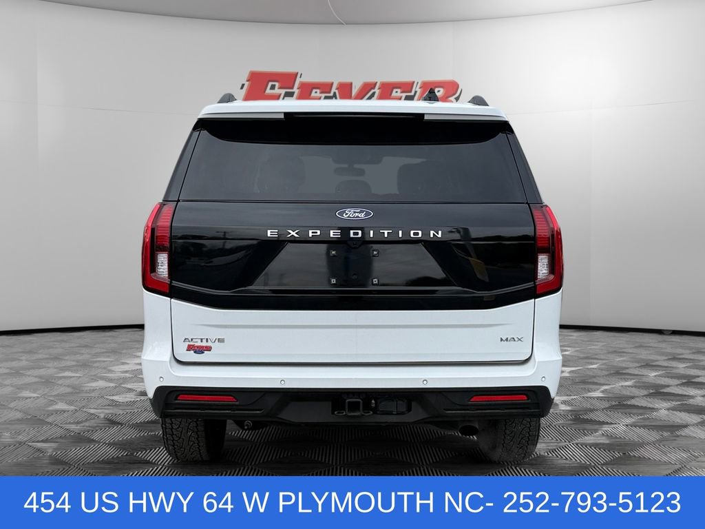 Used 2025 Ford Expedition Max Active AWD/4WD image 4