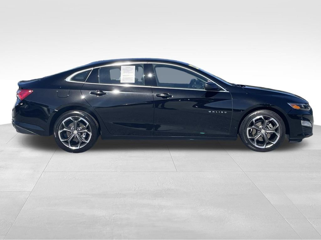 Used 2022 Chevrolet Malibu LT w/ Leather Package video 2
