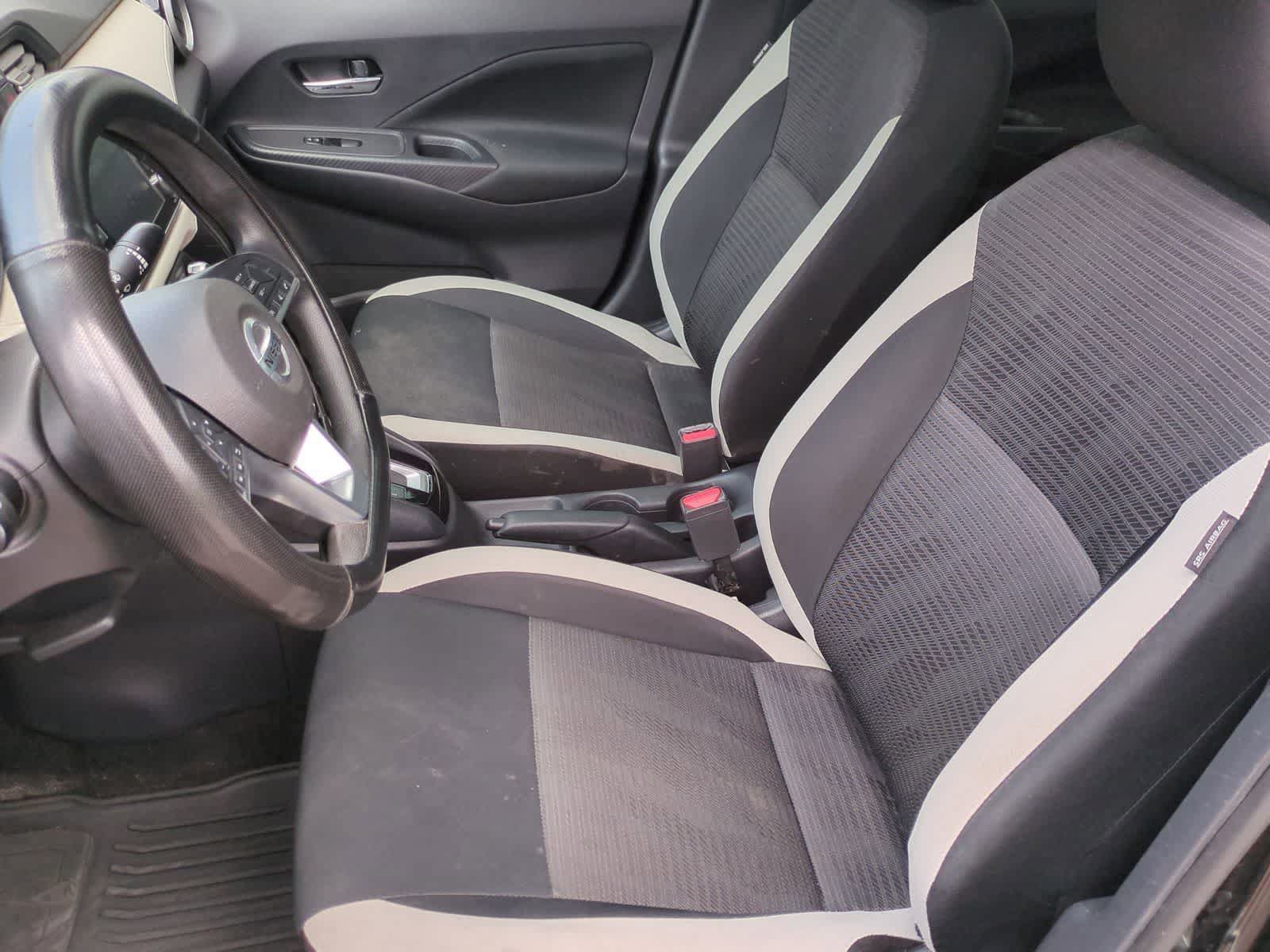 Used 2021 Nissan Versa SV FWD image 12