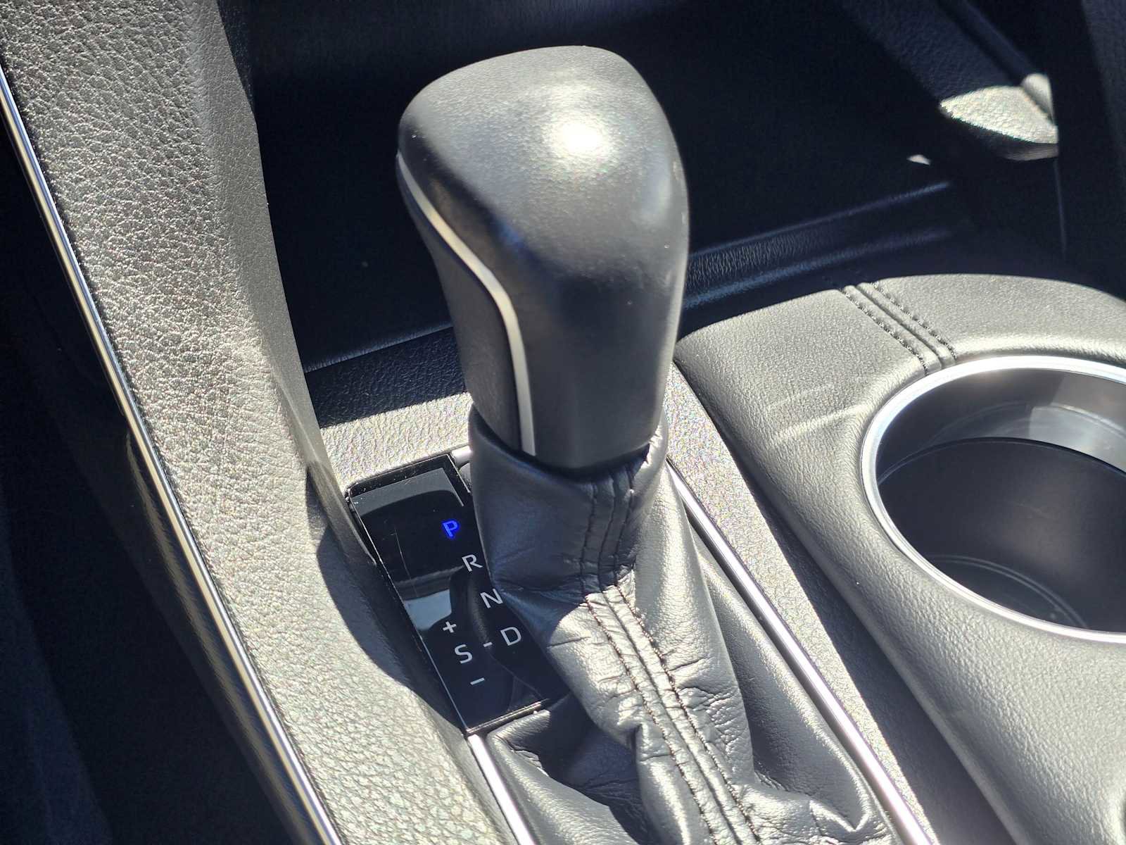 Used 2021 Toyota Avalon XLE w/ Carpet Mat Package (TMS) image 35