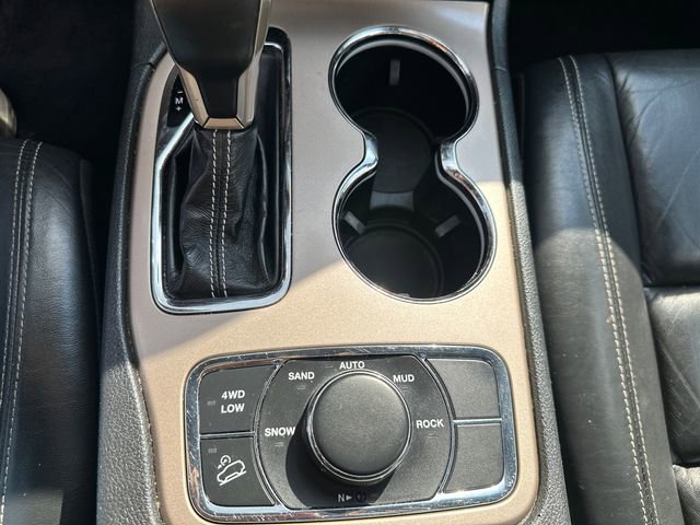 Used 2017 Jeep Grand Cherokee Limited AWD/4WD image 35