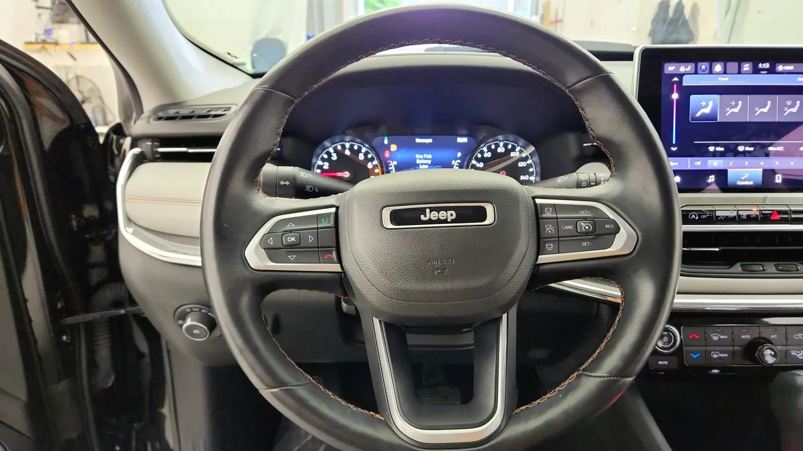 Used 2022 Jeep Compass Limited image 27