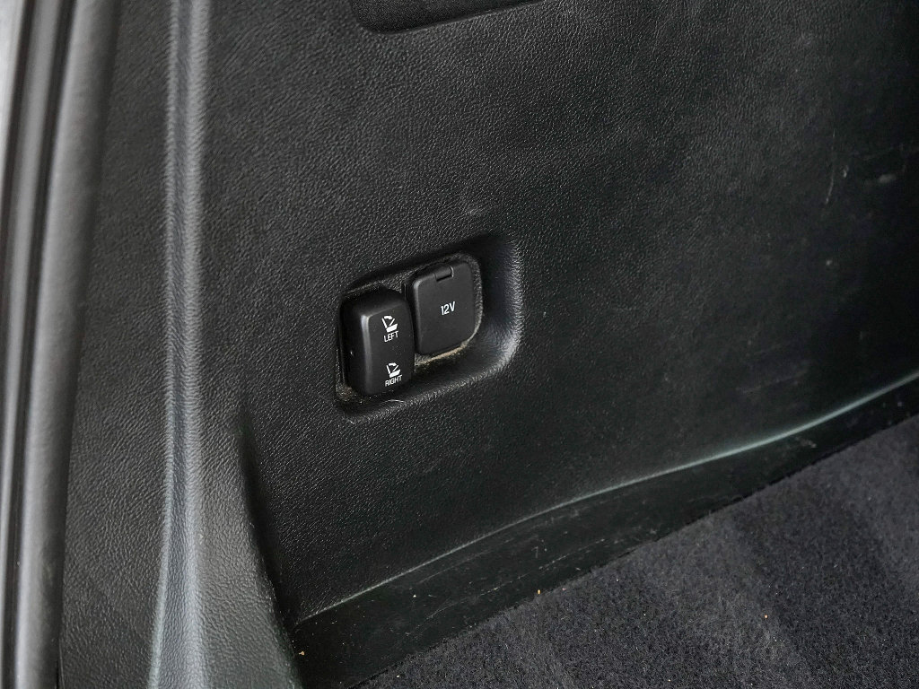 Used 2021 Ford Edge Titanium FWD image 25