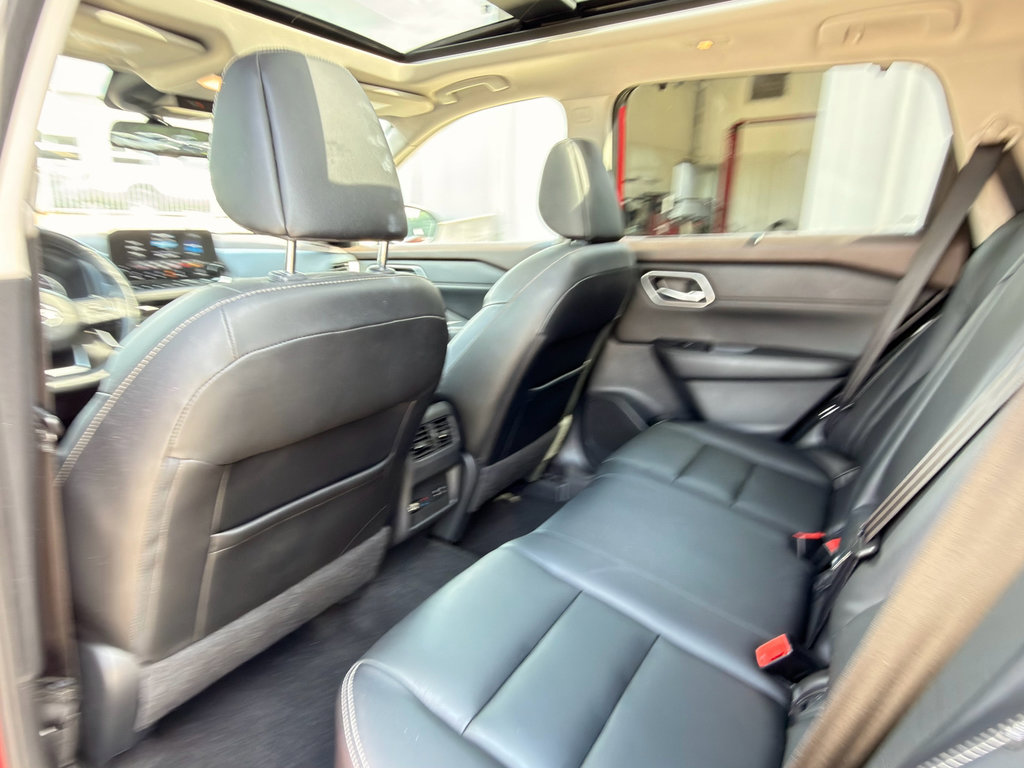Used 2021 Nissan Rogue SL w/ Premium Package FWD image 21