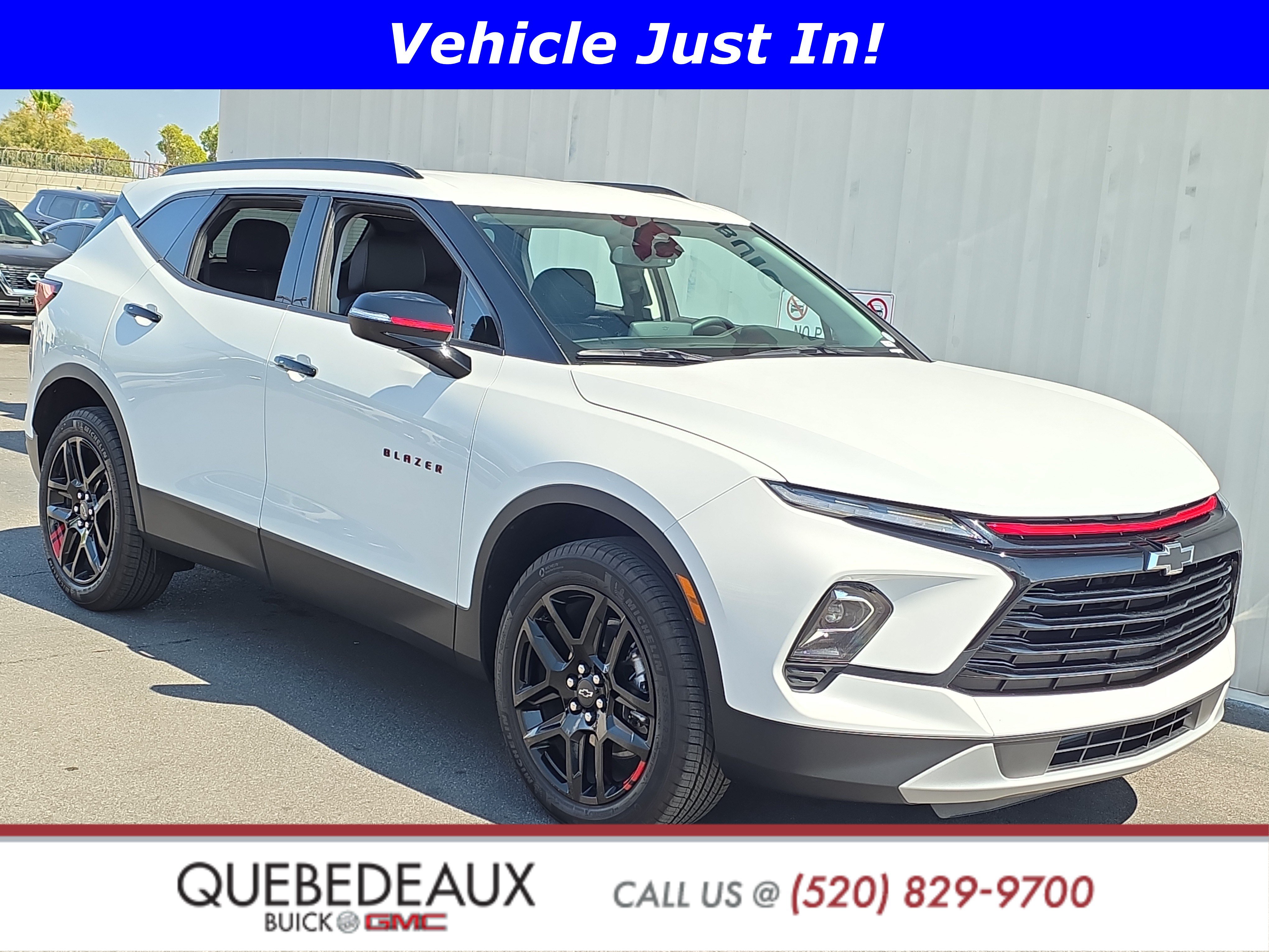 Used 2025 Chevrolet Blazer LT w/ Redline Edition FWD image 1