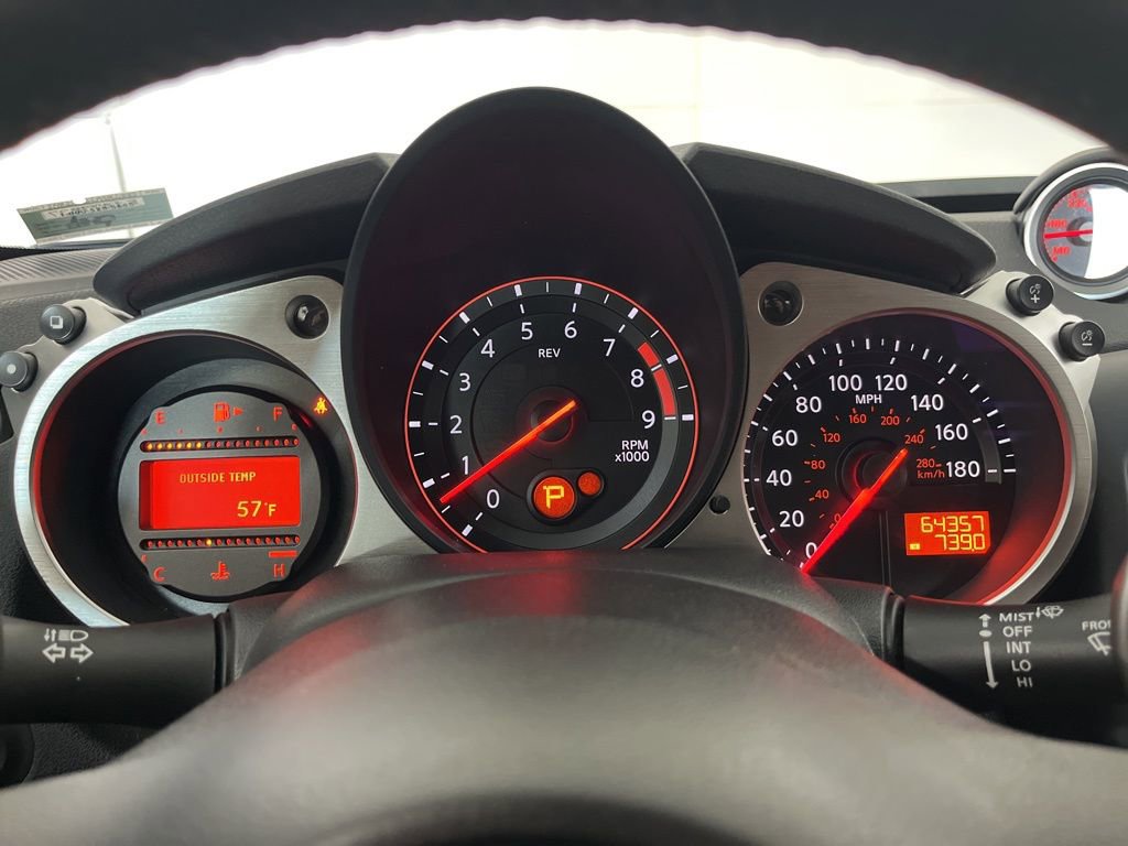 Used 2016 Nissan 370Z Touring w/ Aerodynamics Package RWD image 53