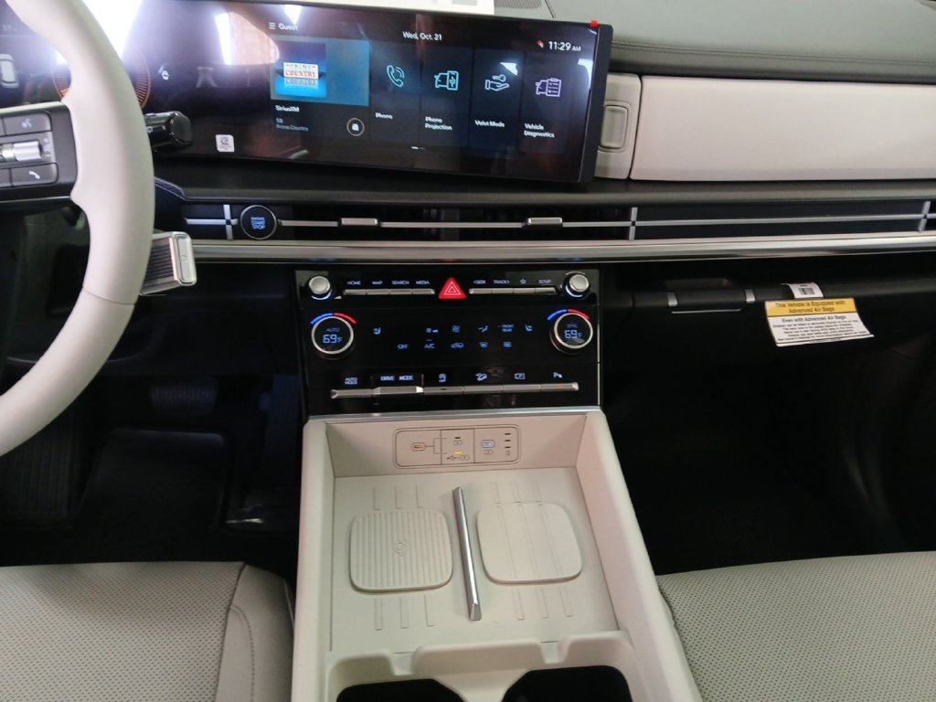 New 2027 Hyundai Santa Fe SEL FWD image 12