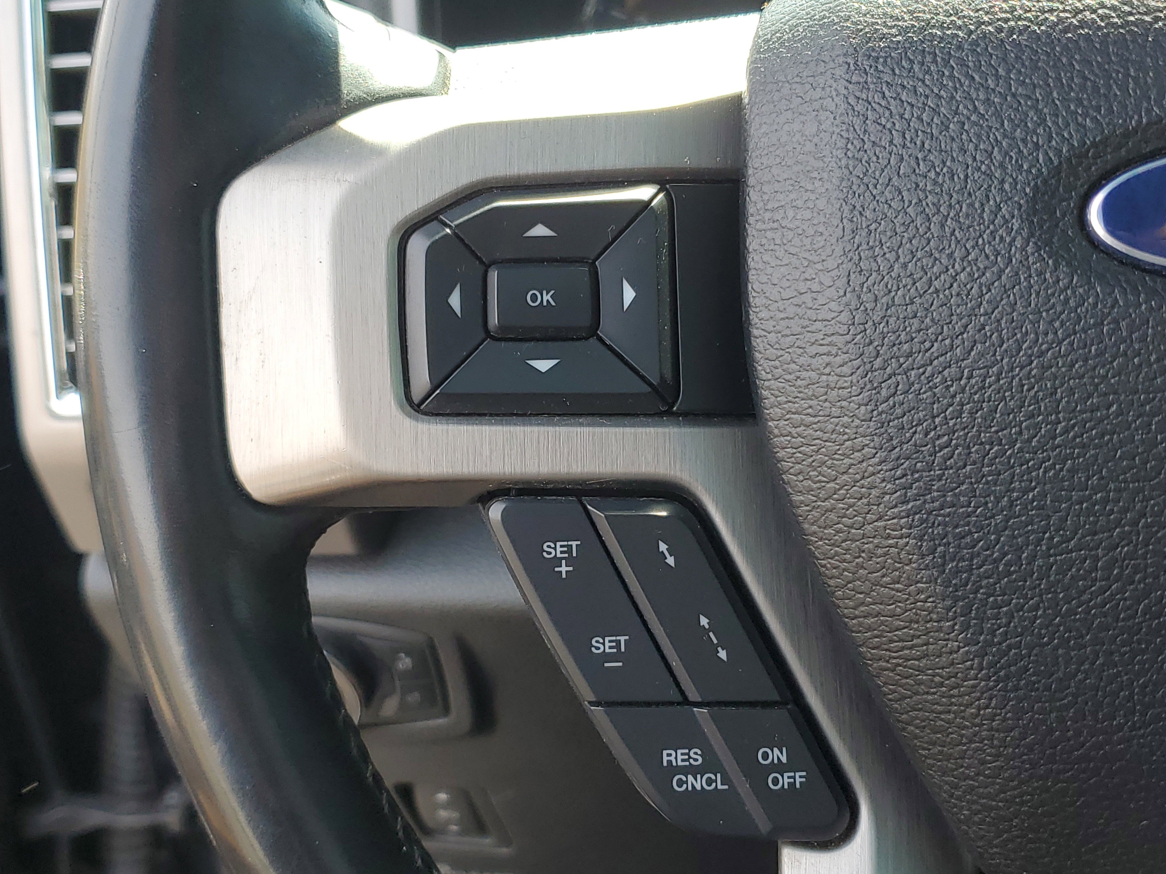 Used 2017 Ford F350 Platinum w/ Platinum Ultimate Package image 15