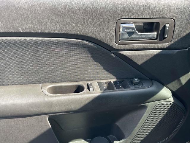 Used 2011 Ford Fusion SE w/ 201A Rapid Spec Order Code image 21