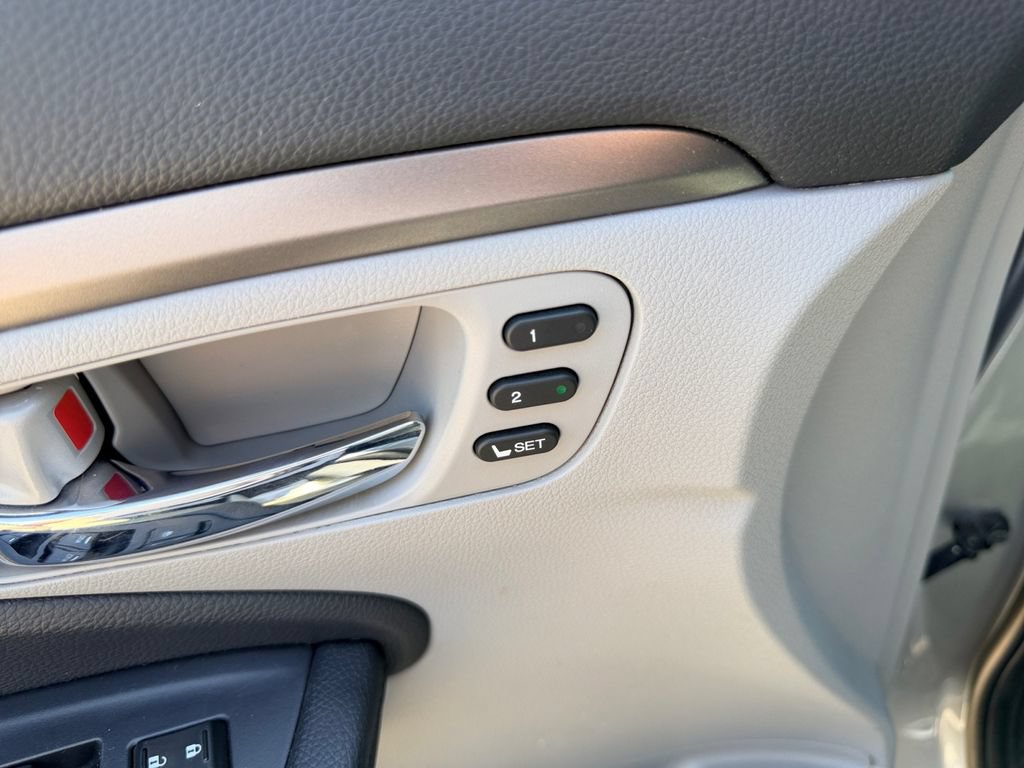 Used 2022 Honda Pilot Special Edition image 16