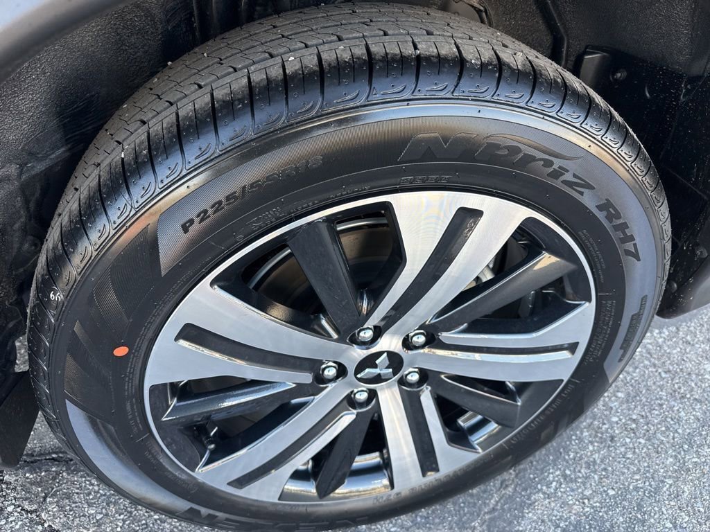 New 2026 Mitsubishi Outlander Sport ES AWD/4WD image 11