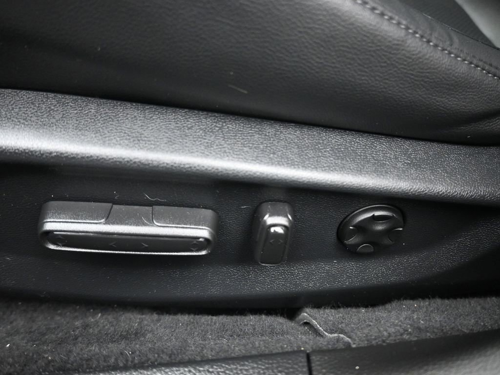 Used 2022 Honda Accord EX-L image 13