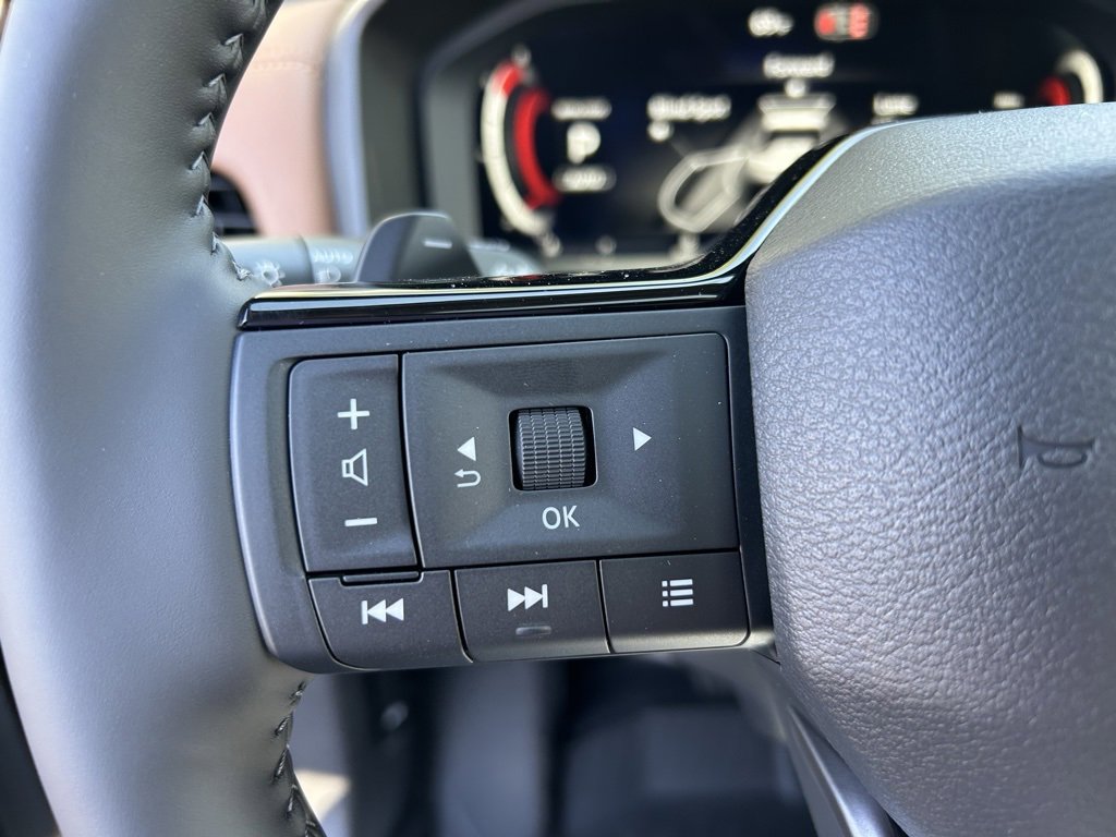 New 2026 Nissan Rogue Platinum image 13