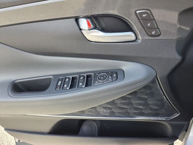 Used 2023 Hyundai Santa Fe Limited image 39