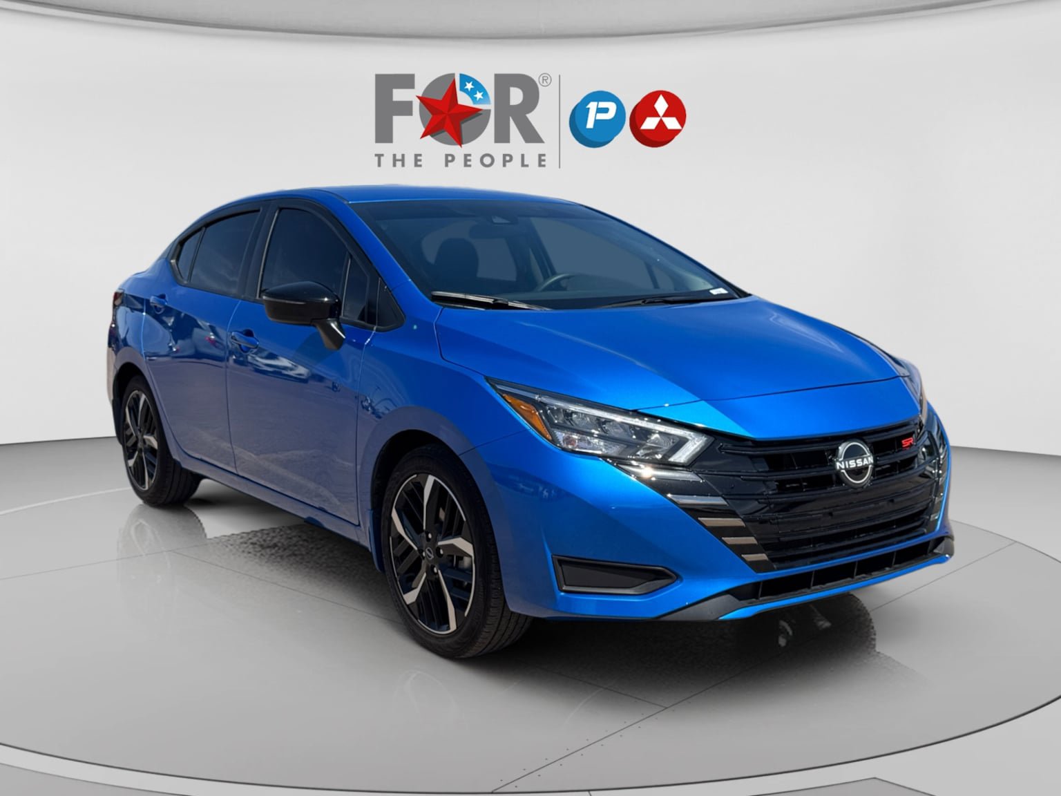 Used 2024 Nissan Versa SR w/ Trunk Package FWD image 7