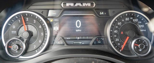 New 2026 RAM 1500 4x4 Crew Cab image 17