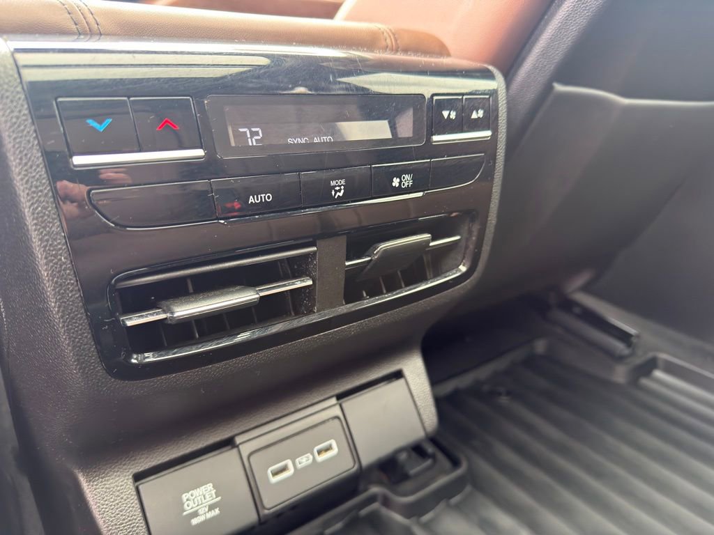 Certified 2024 Acura MDX SH-AWD w/ Technology Package image 33