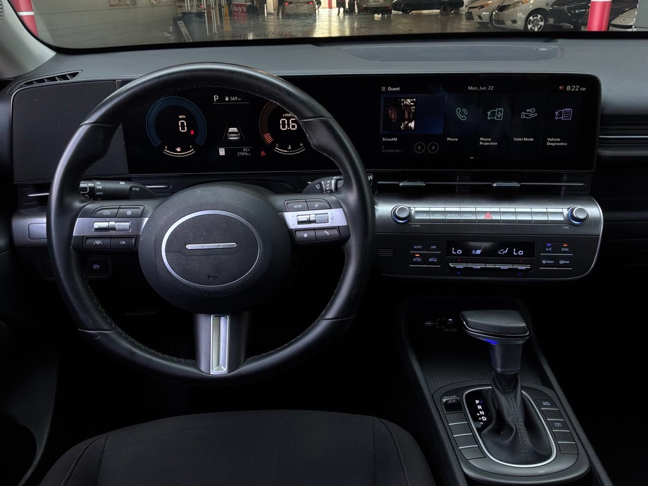 Used 2025 Hyundai Kona SEL FWD image 14