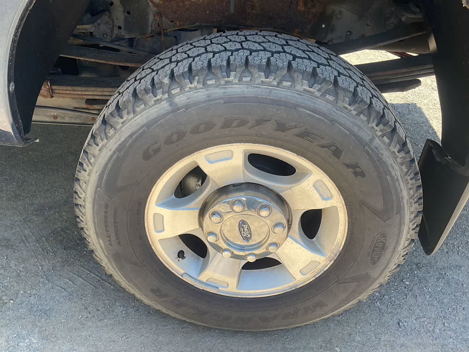 Used 2016 Ford F350 XLT w/ Snow Plow Prep Package AWD/4WD image 22