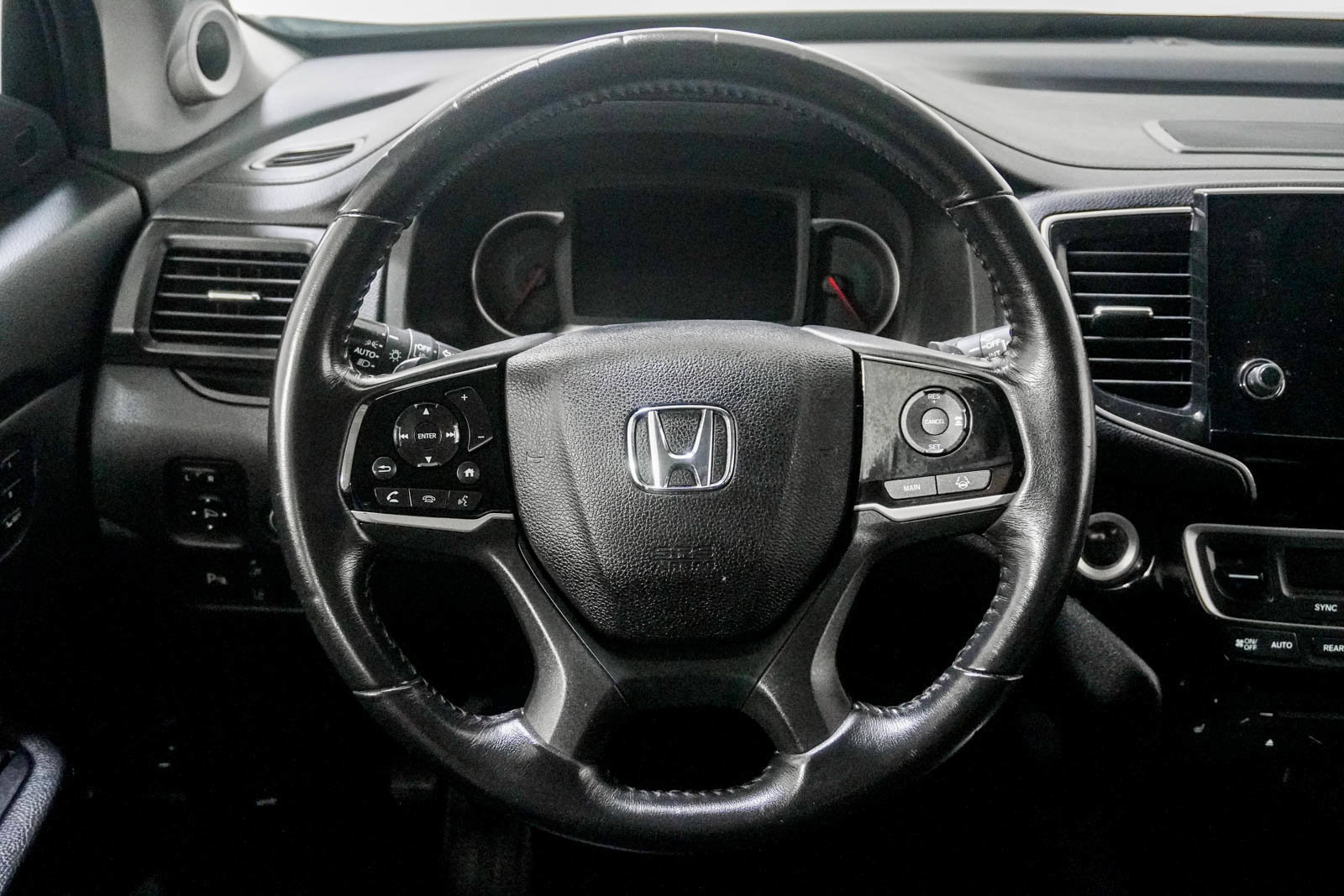 Used 2019 Honda Pilot Touring image 23