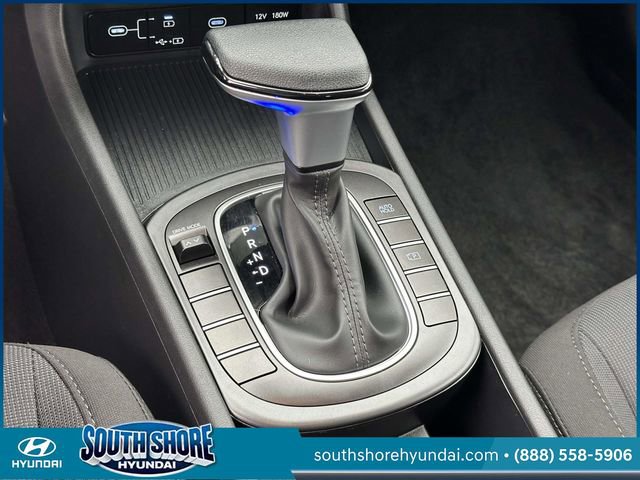 Certified 2025 Hyundai Kona SE image 32