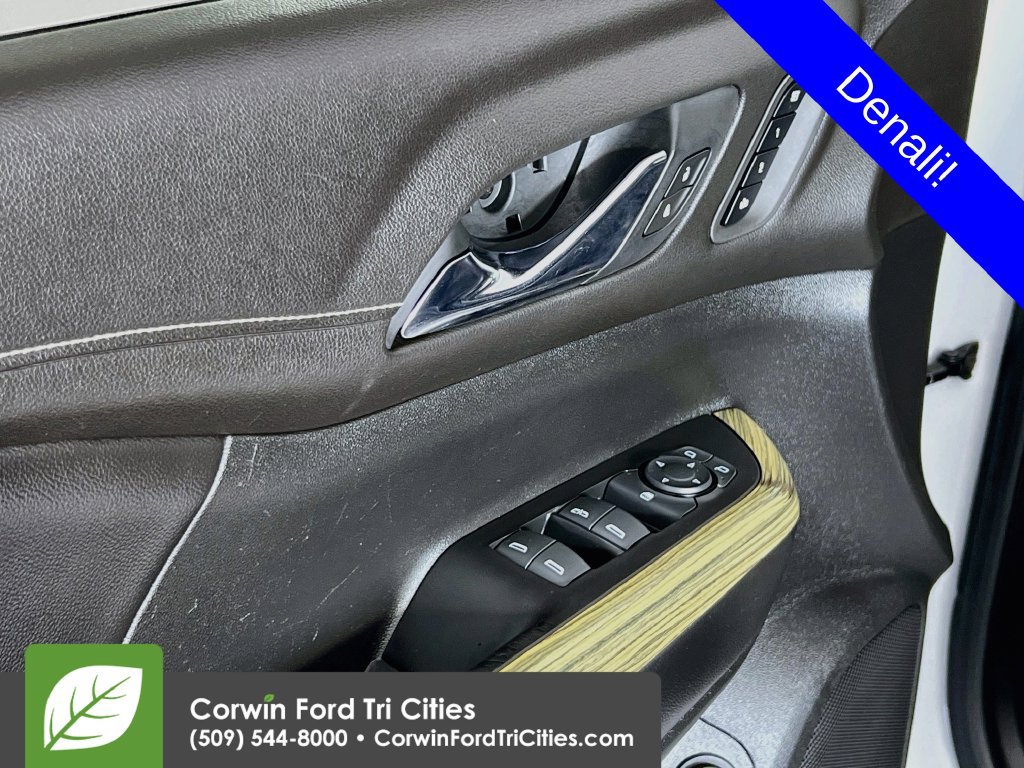 Used 2019 GMC Acadia Denali w/ Technology Package AWD/4WD image 11