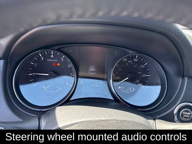 Used 2019 Nissan Rogue SV w/ Premium Package image 10