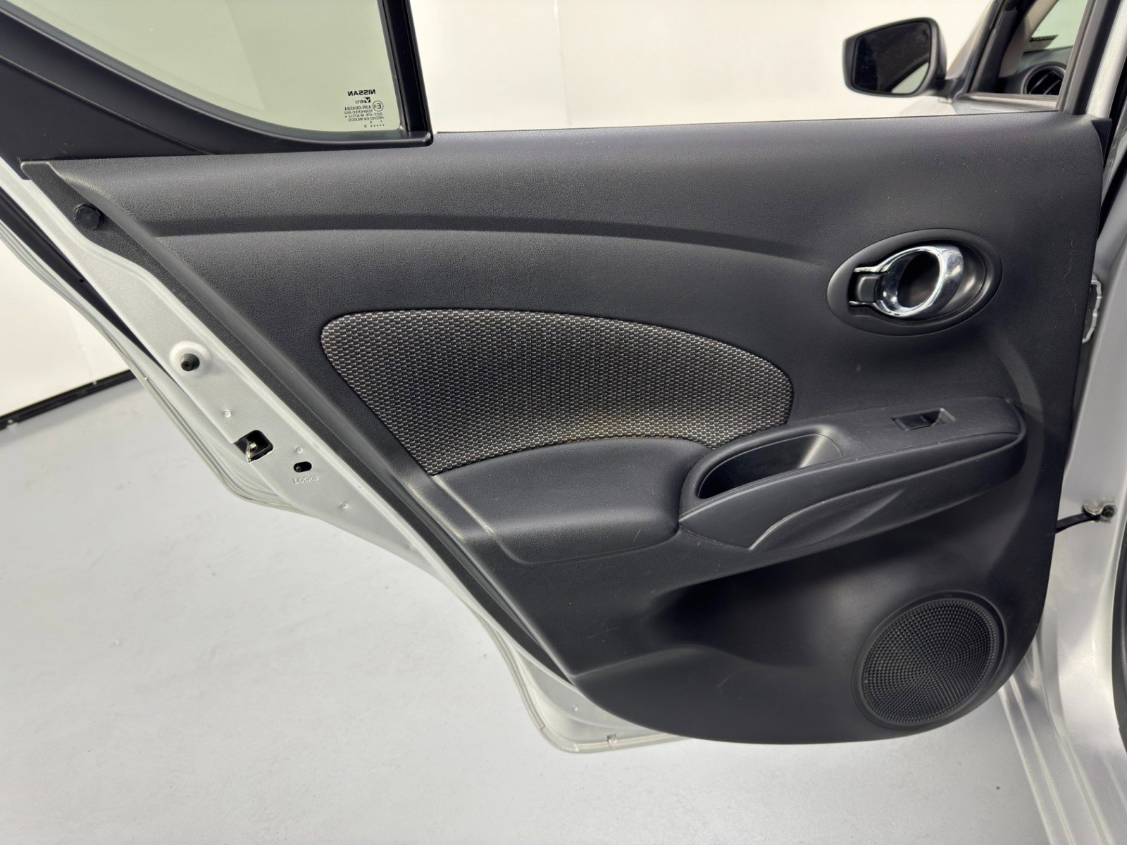 Used 2018 Nissan Versa SV w/ SV Special Edition Package image 34